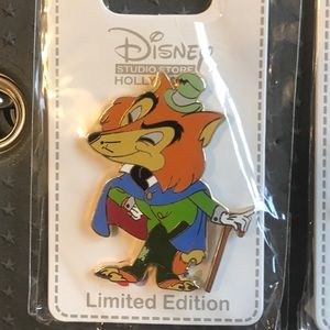 Disney pin- Honest John from Pinocchio